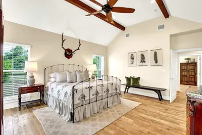 Photo 5 - Luxury Ranch W/pool-hot Tub-near Fred!