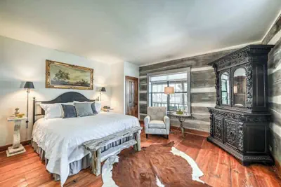Photo 5 - Luxury 23-acre Ranch With Hottub Near Alamosprings