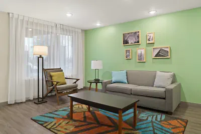 Photo 5 - Woodspring Suites East Lansing - University Area