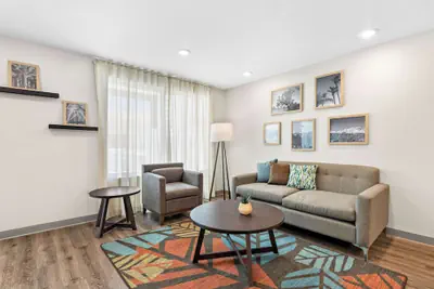Photo 3 - Woodspring Suites Indio - Coachella Valley