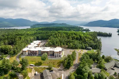 Photo 2 - Cambria Hotel Lake Placid - Lakeside Resort