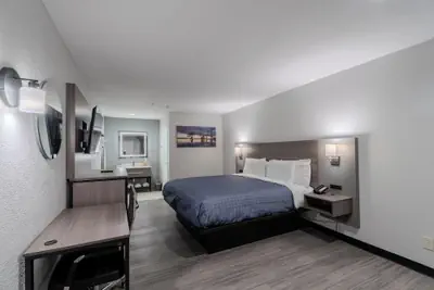 Photo 2 - Executive Inn of Arlington, Near AT&T Stadium