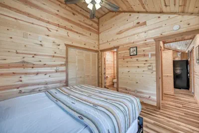 Photo 3 - Rustic Cabin With Firepit and Grill - 10 Mins to Main St