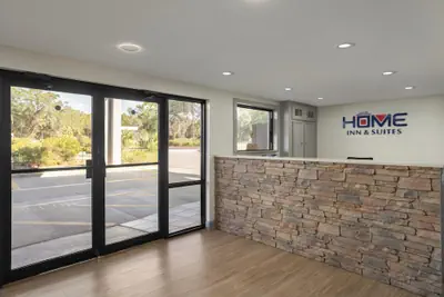 Photo 3 - Home Inn & Suites Orlando-Apopka