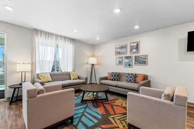 Photo 5 - Woodspring Suites Corona