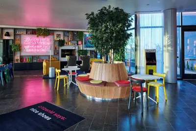 Photo 3 - citizenM Menlo Park