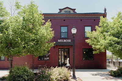 Photo 2 - The Hotel Melrose