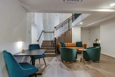 Photo 5 - Angoria Hotel