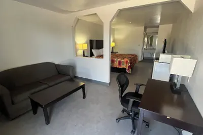 Photo 2 - Atria Inn & Suites