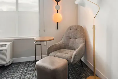 Photo 4 - TownePlace Suites by Marriott Portland Airport ME