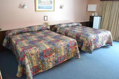 Photo 5 - Parkers Motel