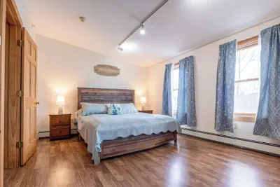 Photo 4 - Downtown Apartments in Bar Harbor