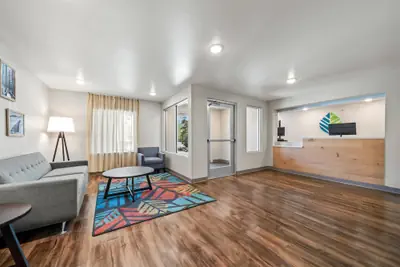 Photo 5 - WoodSpring Suites Orlando East UCF