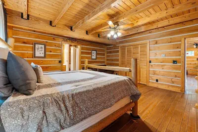 Photo 5 - Family Adventure Lodge