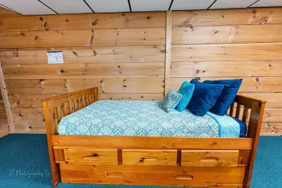Photo 4 - Family Adventure Lodge