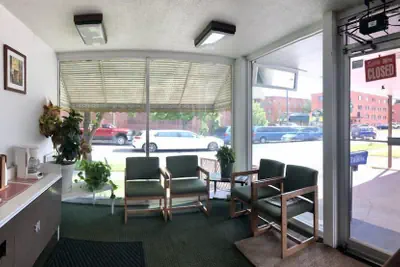 Photo 2 - Imperial Inn