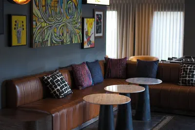 Photo 5 - Hotel Garrett