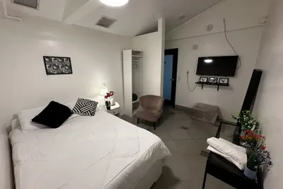 Photo 5 - Culver City Hostel