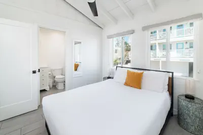 Photo 4 - The Pacific Villas