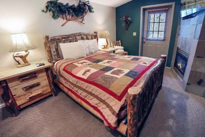 Photo 2 - Fawn Valley Inn: 107 1 Bedroom Condo