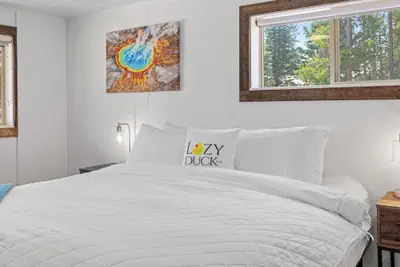 Photo 4 - The Lazy Duck Inn