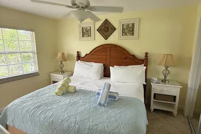 Photo 2 - Siesta Key Inn