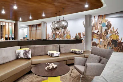 Photo 4 - Springhill Suites Phoenix Scottsdale Marriott