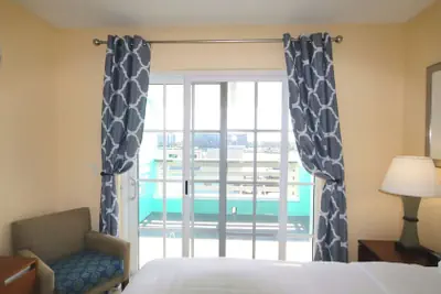 Photo 2 - John's Pass Hotel