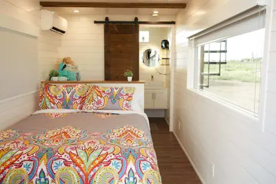 Photo 2 - Glampinn Marfa