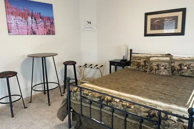 Photo 5 - Bryce Canyon Country Inn