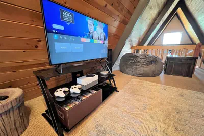 Photo 5 - Spacious A-frame Pines Cabin 12 Beds Loft Game Room