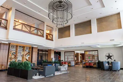 Photo 4 - Drury Plaza Hotel Dallas Arlington