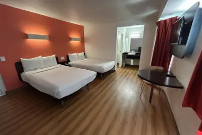 Photo 3 - Studio 6 Suites - Riverside, Ca