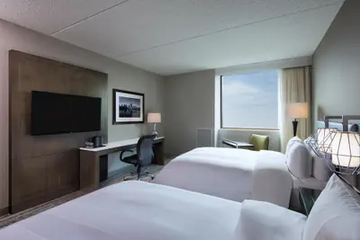 Photo 5 - Marriott Birmingham