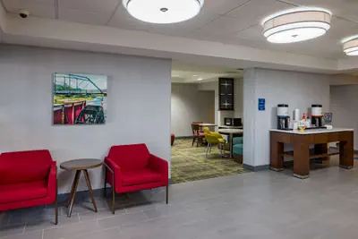 Photo 5 - Hampton Inn Bentonville/Rogers