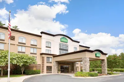 Photo 2 - Wingate by Wyndham Raleigh Durham Airport RTP