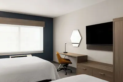 Photo 4 - Holiday Inn Express Hotel & Suites Rapid City by IHG