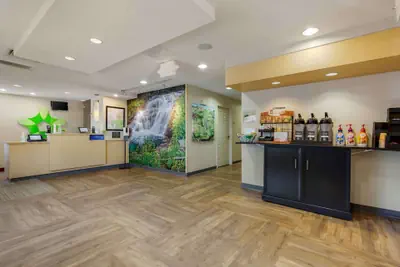 Photo 3 - Extended Stay America Suites Chantilly Dulles