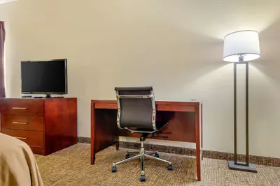Photo 5 - Quality Inn & Suites Olde Town