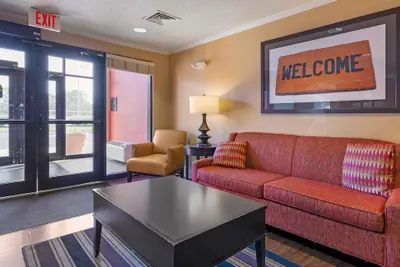 Photo 5 - Extended Stay America Select Suites - Madison - Old Sauk Rd.