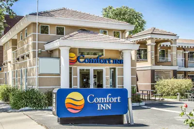 Photo 2 - Comfort Inn Palo Alto