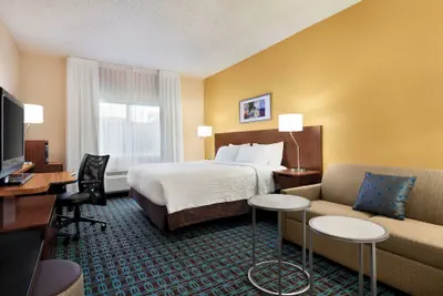 Photo 5 - Fairfield Inn by Marriott Roseville