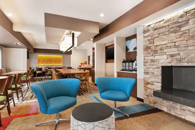 Photo 3 - Fairfield Inn by Marriott Roseville