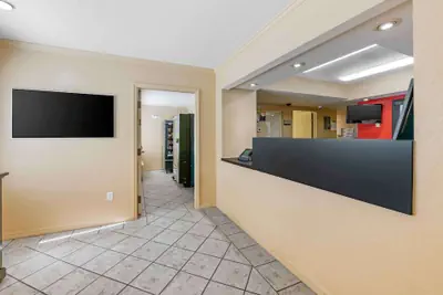 Photo 3 - Extended Stay America Select Suites Orlando Southpark