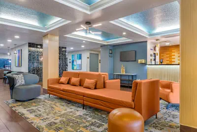Photo 3 - Best Western Plus Universal Inn