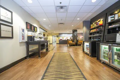 Photo 3 - Hampton Inn Spring Hill