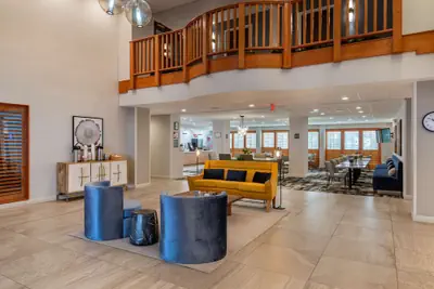 Photo 4 - Best Western Plus Dalton Inn