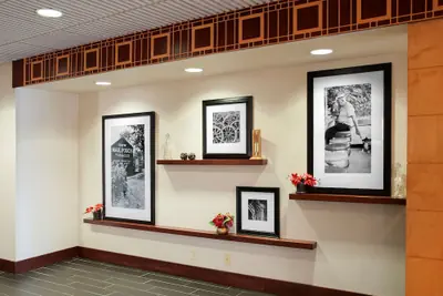 Photo 2 - Hampton Inn Seymour
