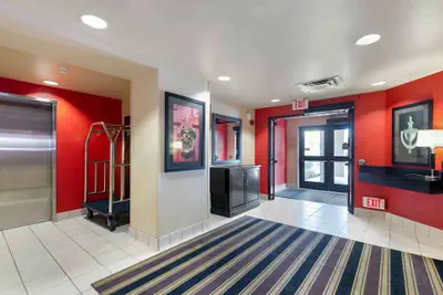 Photo 5 - Extended Stay America Select Suites - Des Moines - Urbandale