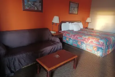 Photo 5 - Americas Best Value Inn & Suites Clarksdale